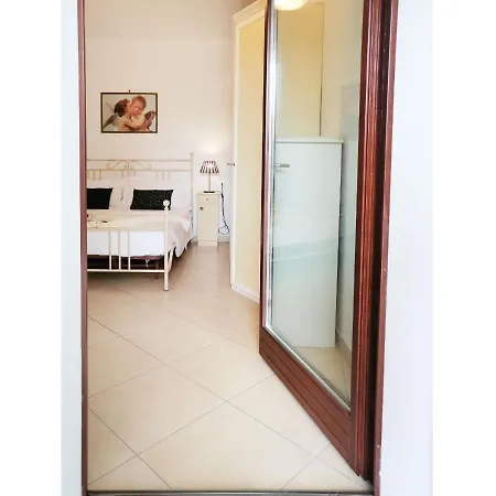 Lägenhet Holihome_parri